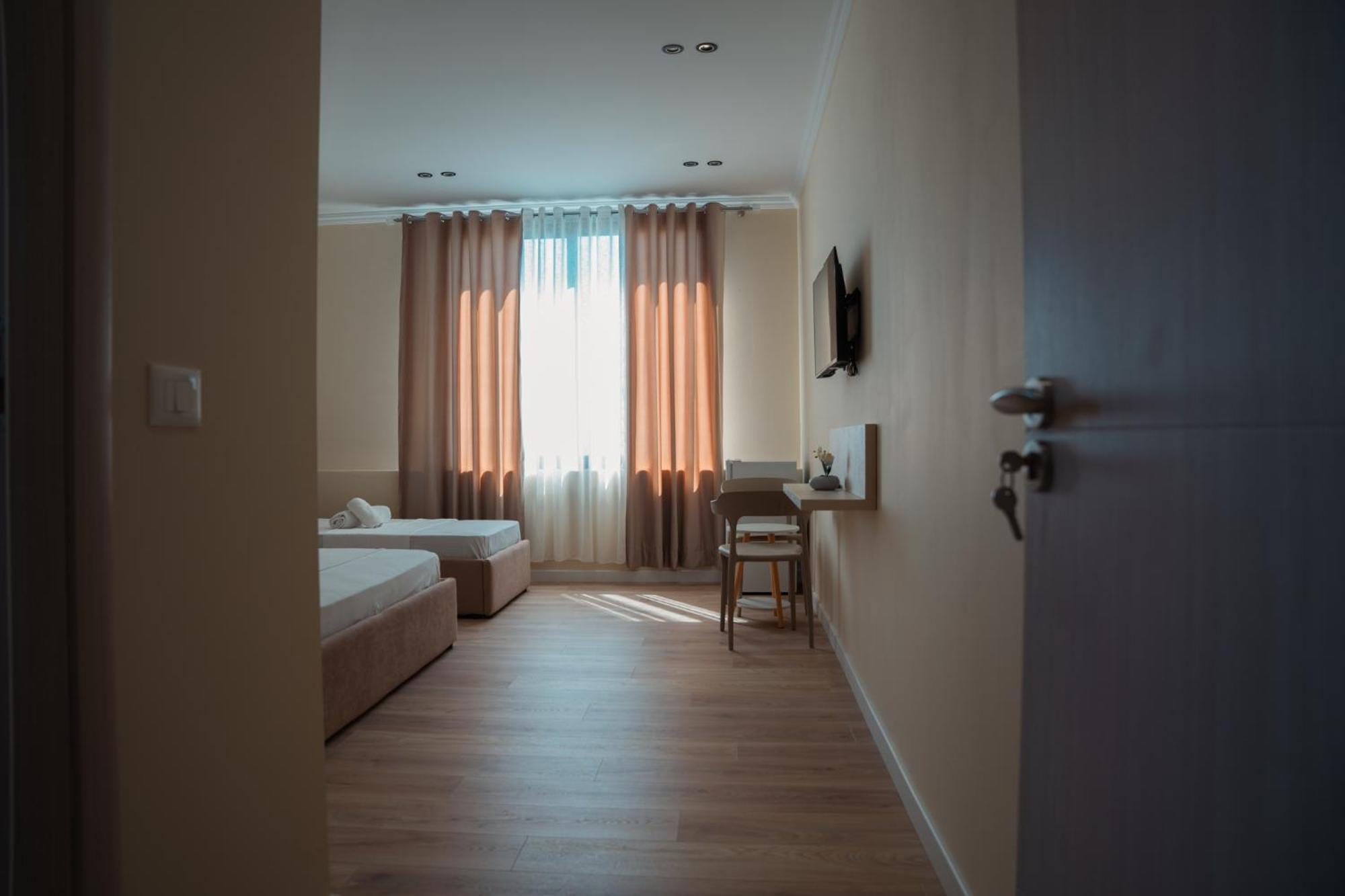 Okej Hotel Голем Экстерьер фото